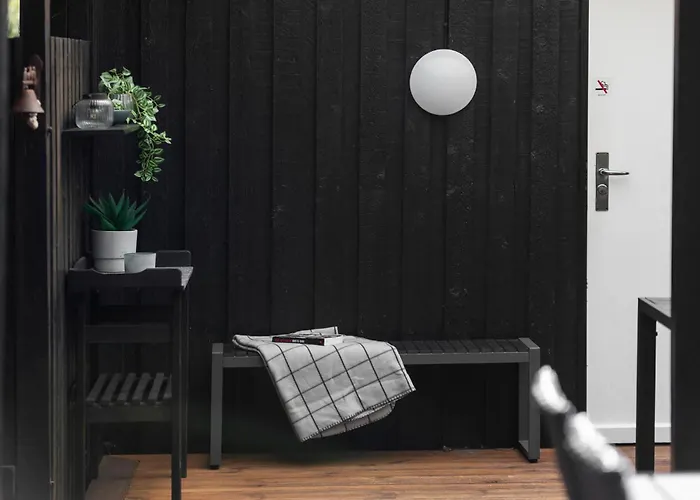 Three Bedroom Amazing In Sydals Skovbyballe